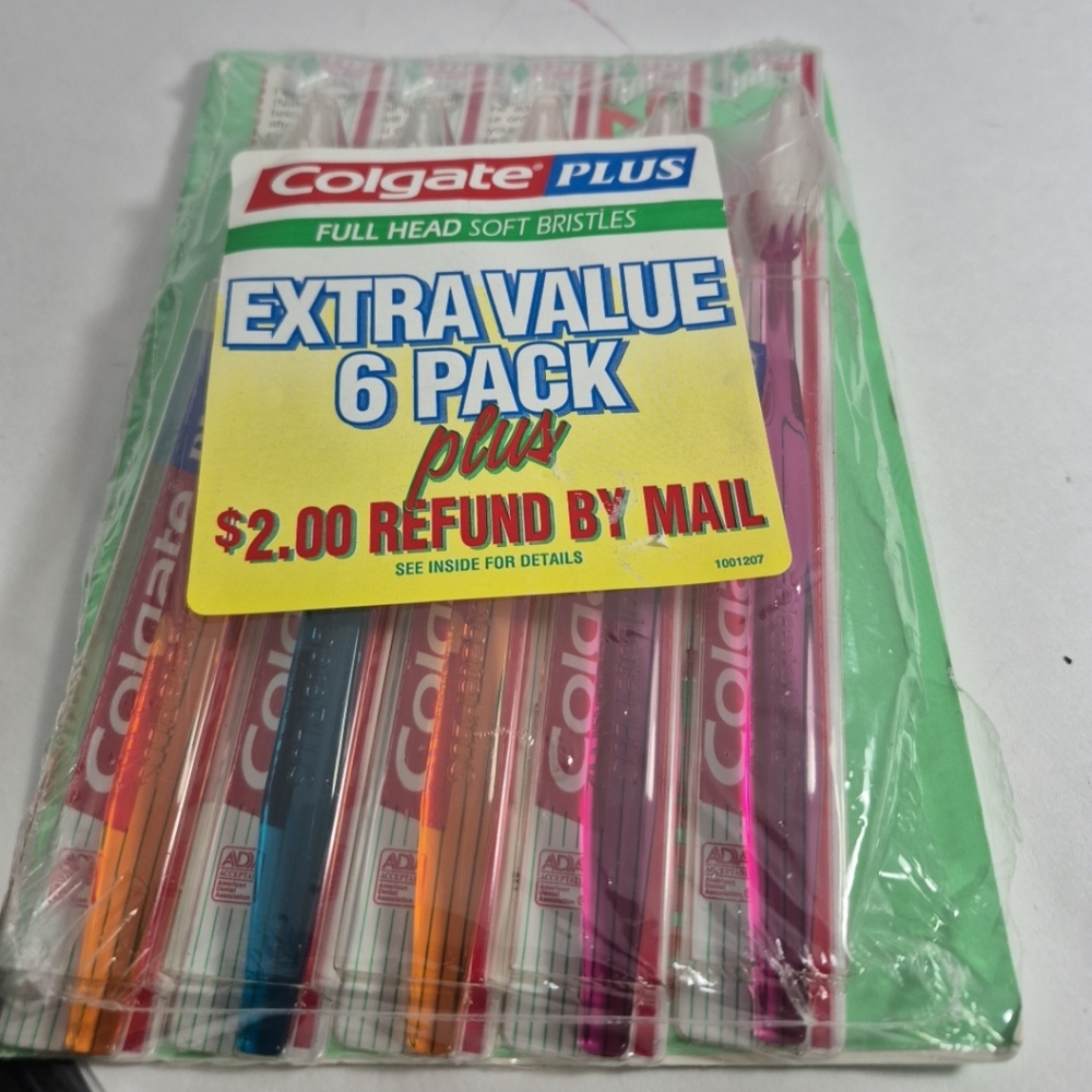 Colgate Plus Full Head Soft Bristles Toothbrushes Vintage Multicolor Dental